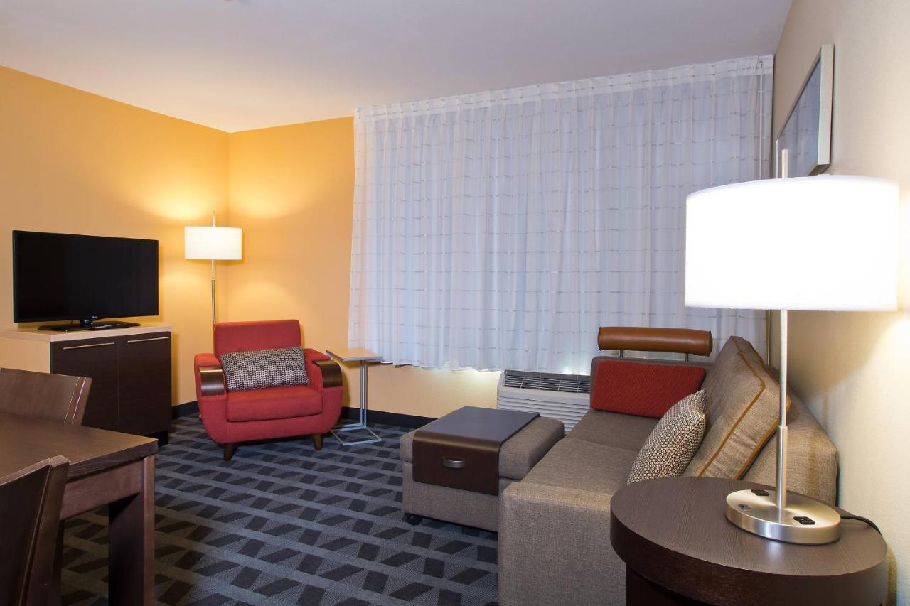 Towneplace Suites By Marriott Dodge City Eksteriør bilde