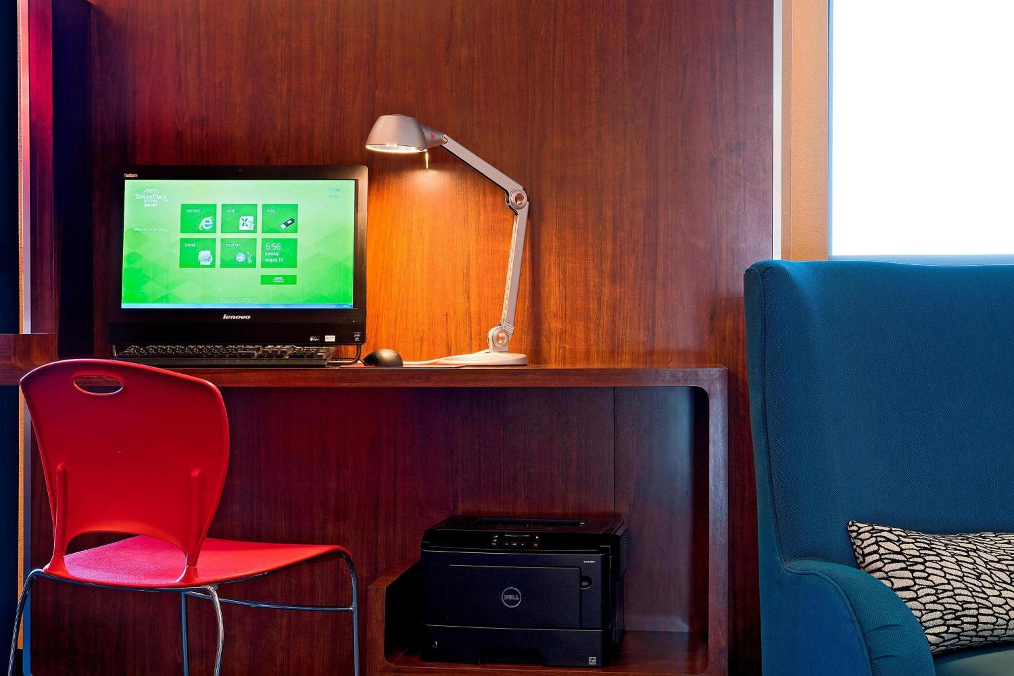 Towneplace Suites By Marriott Dodge City Eksteriør bilde