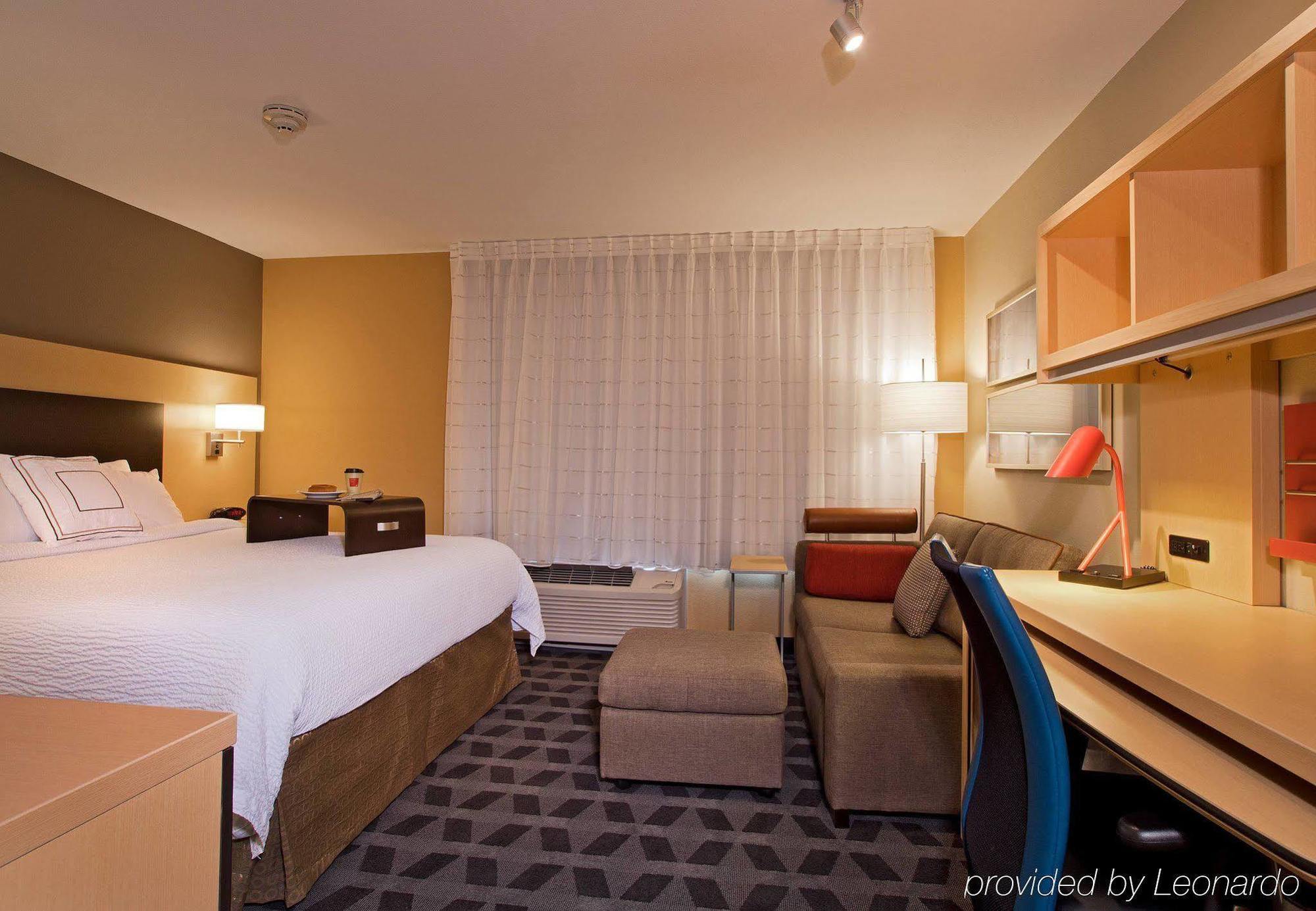 Towneplace Suites By Marriott Dodge City Eksteriør bilde