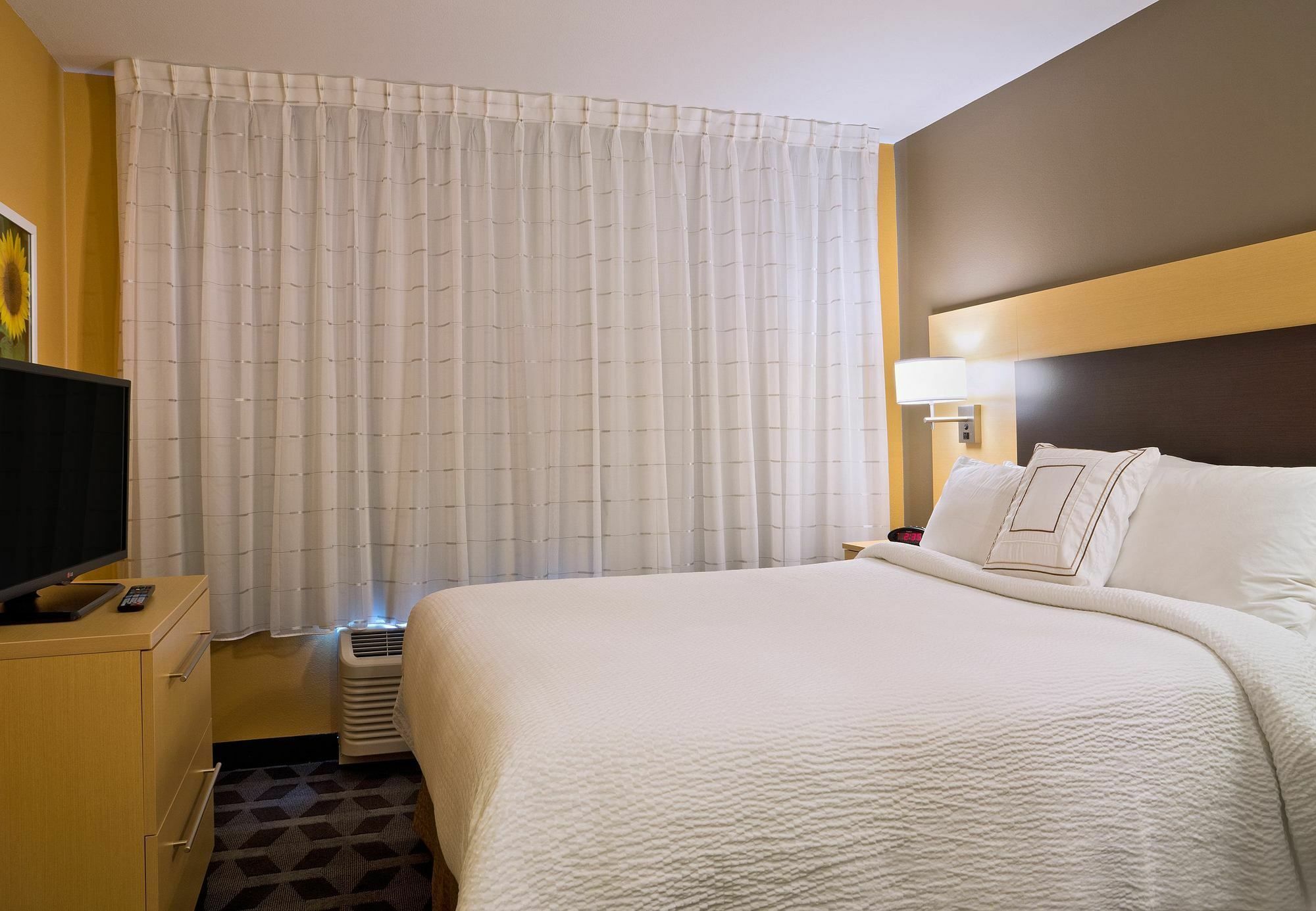 Towneplace Suites By Marriott Dodge City Eksteriør bilde